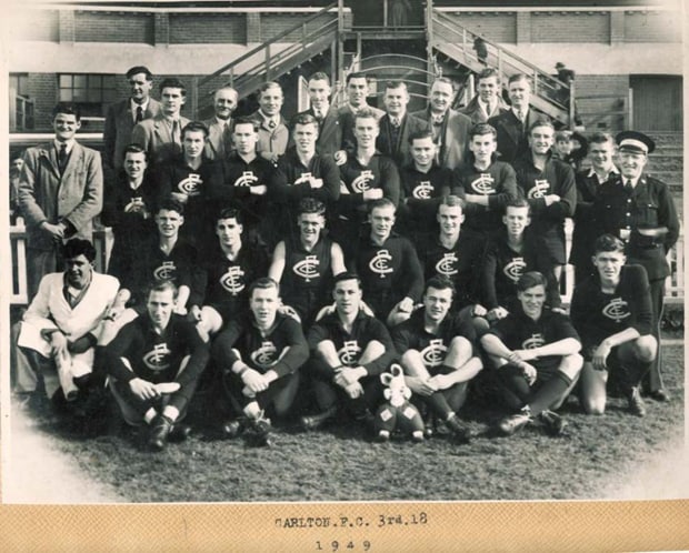 1949 U19 Team Image