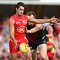 AFL 2016 Rd 01 - Gold Coast v Essendon