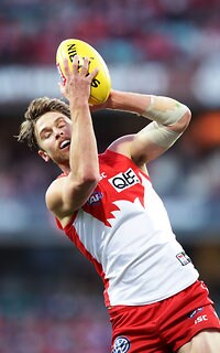AFL 2017 Round 16 - Sydney v Gold Coast
