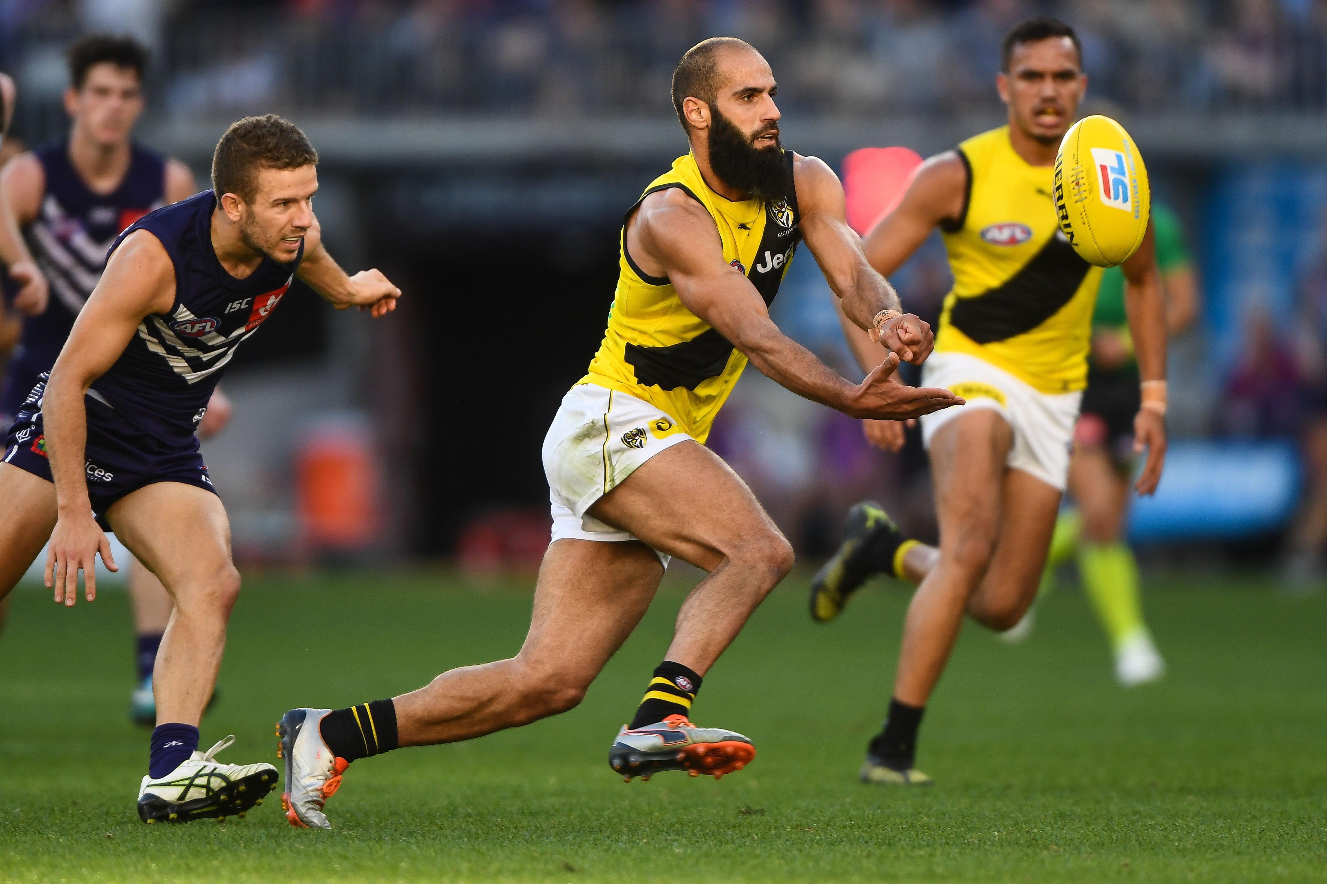 AFL 2019 Round 08 - Fremantle v Richmond