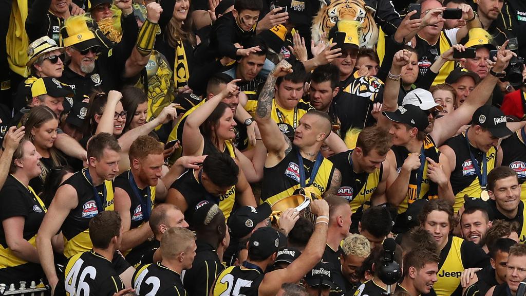 22 great photos from Richmond's Grand Final celebrations