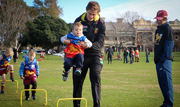 Brisbane Lions Junior Footy Clinics - lions.com.au