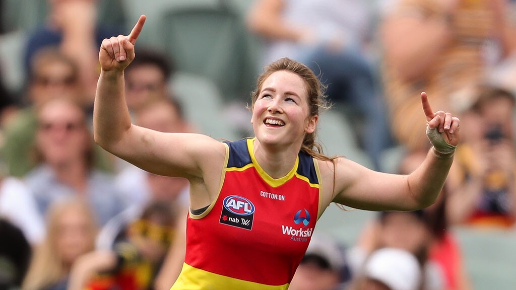AFLW: Crow free to play in GF after escaping with reprimand