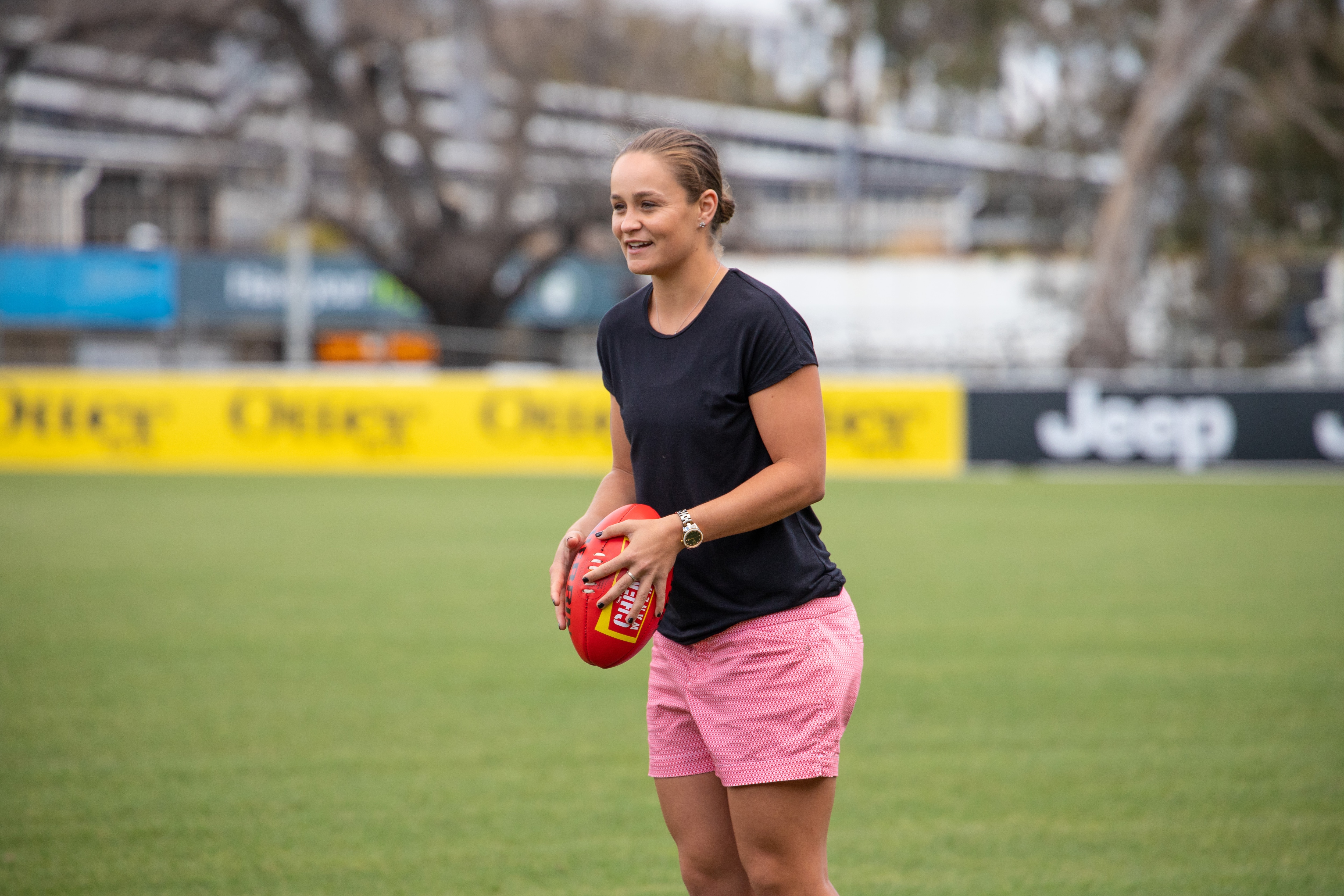 Ash Barty visits Tigerland