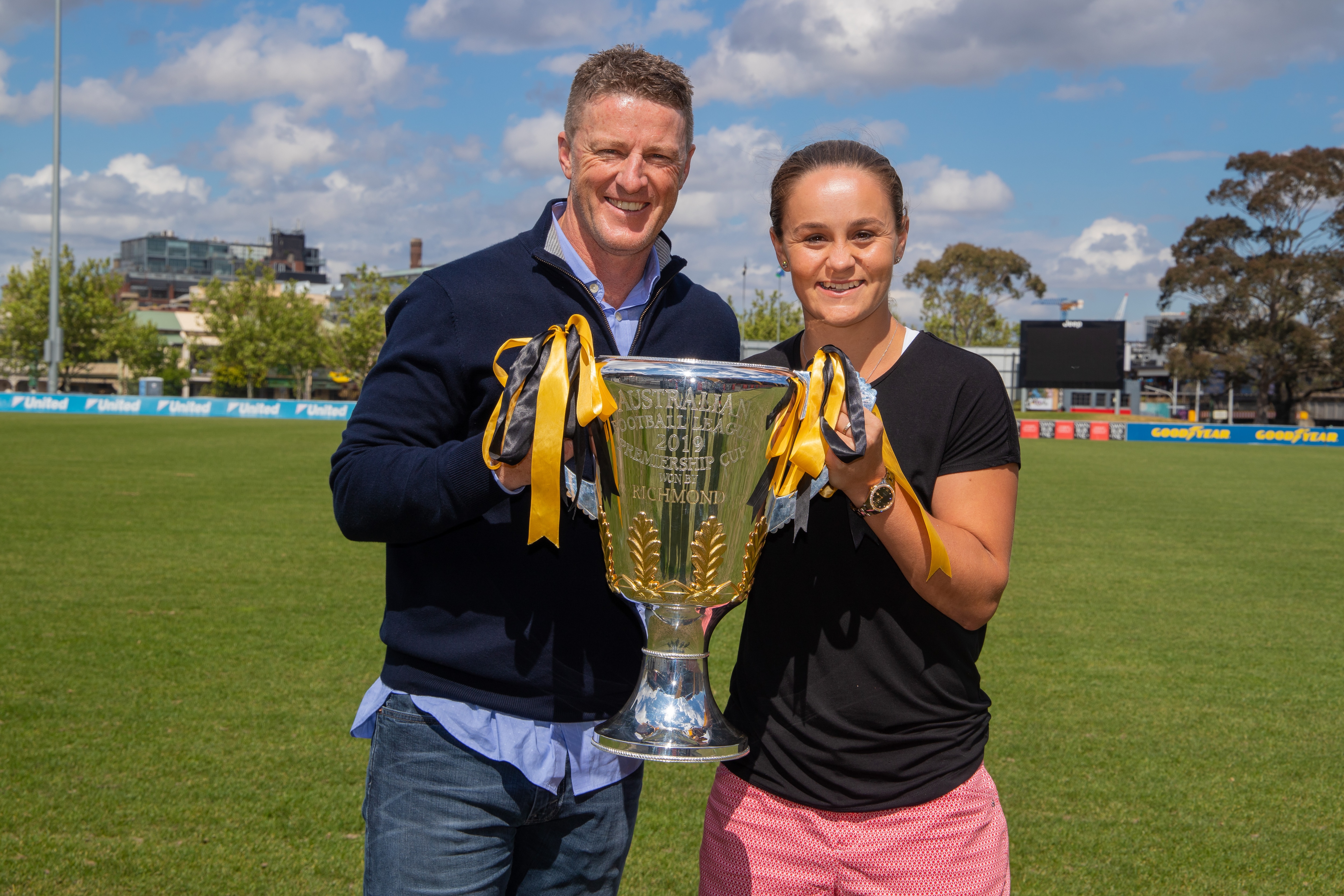 Ash Barty visits Tigerland