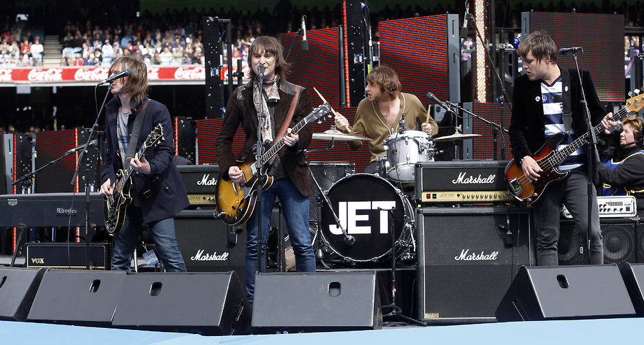 AFL 2007 Grand Final � Geelong v Port Adelaide Jet performing at the 2007 AFL Grand Final. - Geelong Cats,Zach Tuohy,Cameron Ling