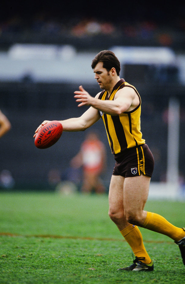 1993 AFL Round 17 - Hawthorn v Sydney Jason Dunstall of the Hawks takes a kick during the 1993 round 17 AFL match between Hawthorn Hawks and the Sydney Swans.