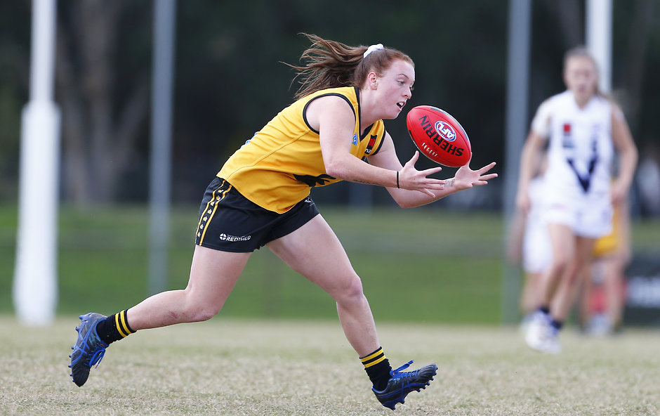 AFLW 2017 U18 Championships - Vic C v WA Sabreena Duffy is one of three WA players heading to the NAB AFL Women’s Draft Combine in Melbourne in October. - Fremantle,Fremantle Dockers,AFLW