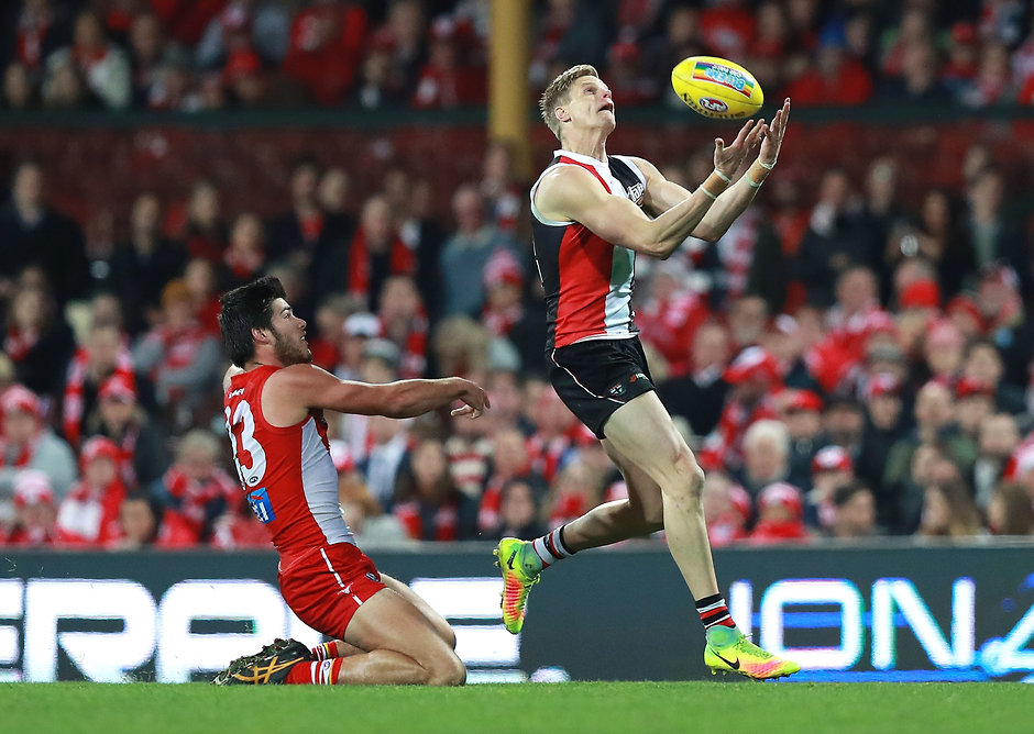 AFL 2017 Round 18 - Sydney v St Kilda SYDNEY, AUSTRALIA - JULY 22: Nick Riewoldt of the Saints marks over Lewis Melican of the Swans during the round 18 AFL match between the Sydney Swans and the St Kilda Saints at Sydney Cricket Ground on July 22, 2017 in Sydney, Australia. (Photo by Ryan Pierse/Getty Images/AFL Media)