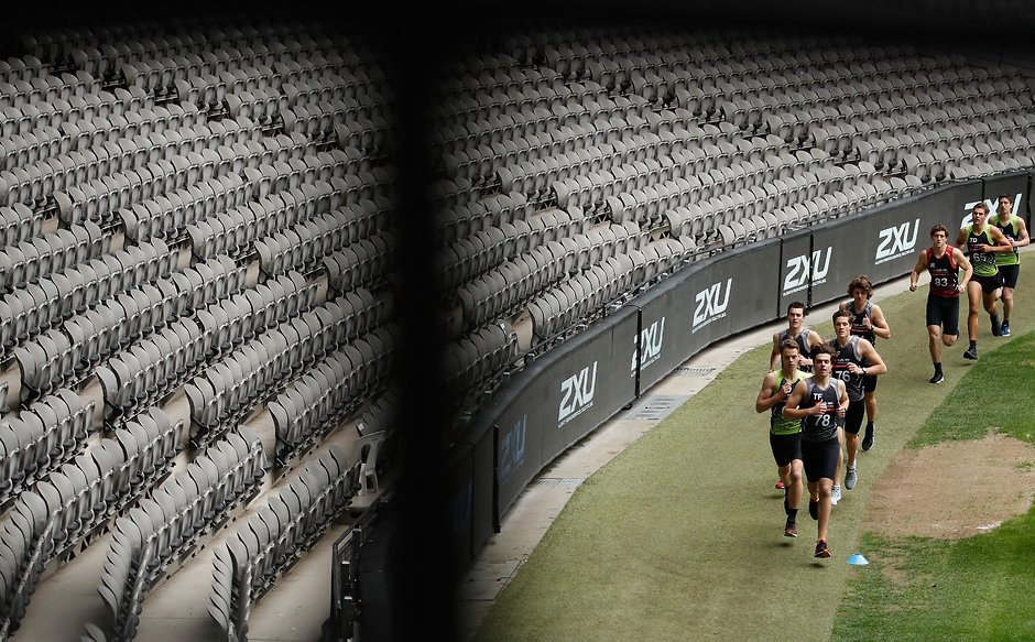 AFL 2017 Media - AFL Draft Combine Day 3 MELBOURNE, AUSTRALIA - OCTOBER 06: Players compete in the 2km time trial during the AFL Draft Combine at Etihad Stadium on October 6, 2017 in Melbourne, Australia. (Photo by Michael Willson/AFL Media)