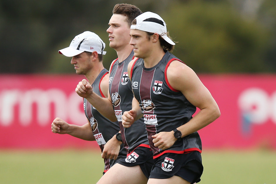 AFL 2017 Training - St Kilda 151117 MELBOURNE, AUSTRALIA - NOVEMBER 15: Jack Steele, Jack Sinclair and Blake Acres of the Saints in action during the St Kilda Saints open training session at the Linen House Centre on November 15, 2017 in Melbourne, Australia. (Photo by Michael Dodge/AFL Media)