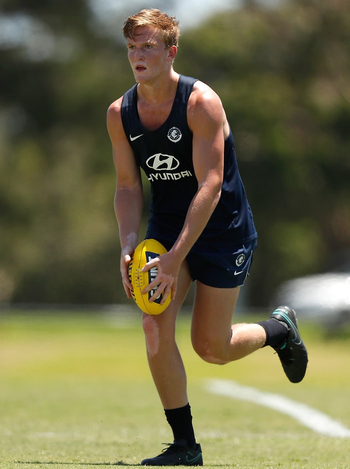 AFL 2017 Training - Blues on the Sunshine Coast Pat Kerr will make his debut for the Blues - AFL,Carlton Blues,Charlie Curnow,Pat Kerr,Brendon Bolton