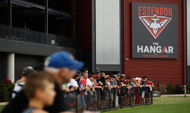 AFL 2018 Training - Essendon 120118
