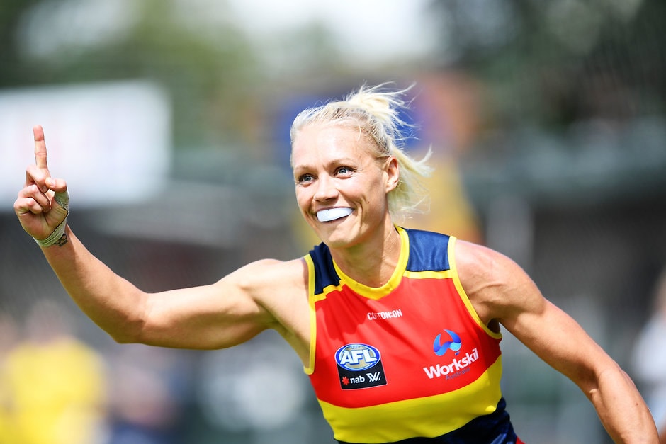 AFLW 2018 Rd 03 - Adelaide v Western Bulldogs ADELAIDE, AUSTRALIA - FEBRUARY 17: Erin Phillips of the Adelaide Crows celebrates snapping a goal to put the Crows in front during the round three AFLW match between the Adelaide Crows and the Western Bulldogs at Norwood Oval on February 17, 2018 in Adelaide, Australia. (Photo by Mark Brake/Getty Images/AFL Media)