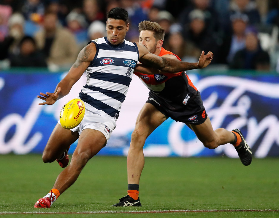 AFL 2018 Round 07 - Geelong v GWS Tim Kelly will remain at the Cats for at least another 12 months - Geelong Cats,Tim Kelly