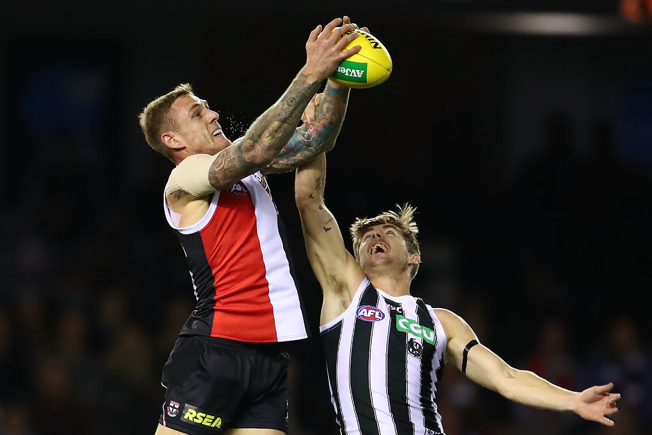AFL 2018 Round 09 - St Kilda v Collingwood MELBOURNE, AUSTRALIA - MAY 19: Tim Membrey of the Saints marks the ball ahead of Sam Murray of the Magpies during the round nine AFL match between the St Kilda Saints and the Collingwood Magpies at Etihad Stadium on May 19, 2018 in Melbourne, Australia. (Photo by Scott Barbour/Getty Images/AFL Media)