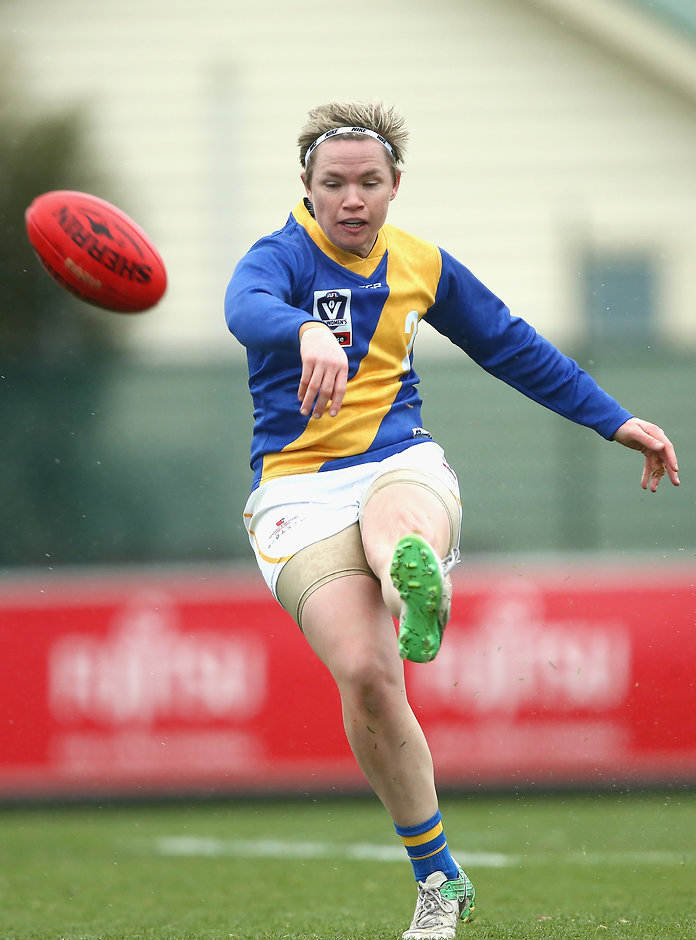 VFLW 2018 Round 15 - Essendon v Williamstown Jess Duffin in action for Williamstown - AFLW,Jess Duffin,North Melbourne Kangaroos