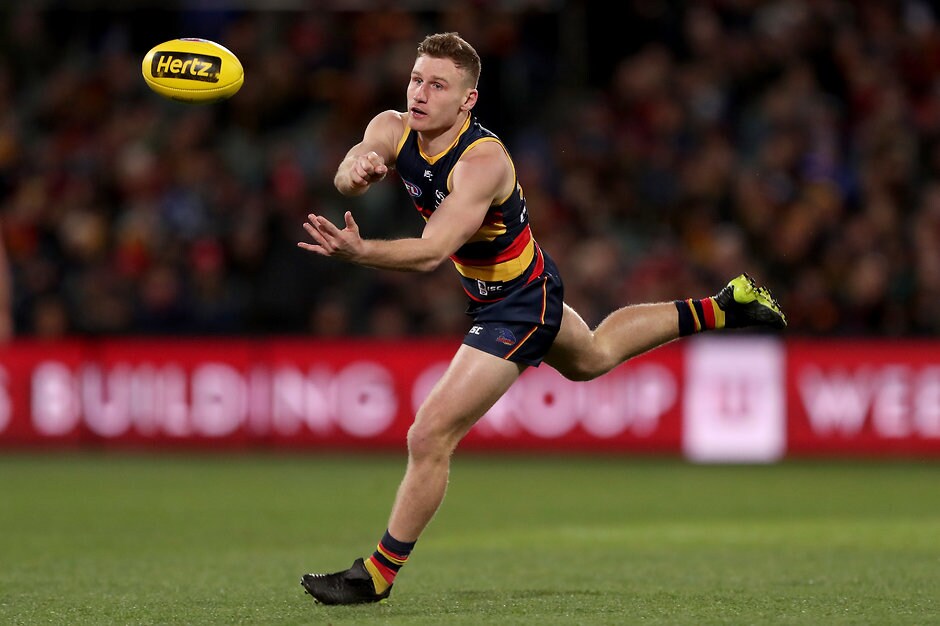 AFL 2018 Round 22 - Adelaide v North Melbourne Rory Laird won his maiden best and fairest crown - AFL,Adelaide Crows,Brisbane Lions,Carlton Blues,Collingwood Magpies,Essendon Bombers,Fremantle Dockers,Geelong Cats,Gold Coast Suns,GWS Giants,Hawthorn Hawks,Melbourne Demons,North Melbourne Kangaroos,Port Adelaide Power,Richmond Tigers,St Kilda Saints,Sydney Swans,West Coast Eagles,Western Bulldogs
