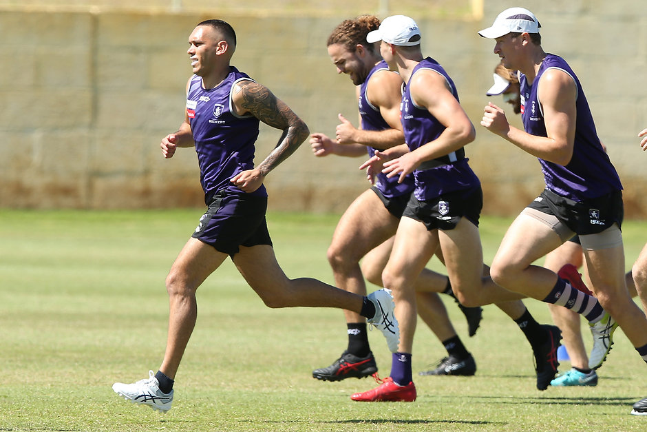 AFL 2018 Training - Fremantle 261118 PERTH, AUSTRALIA - NOVEMBER 26: Harley Bennell runs during a Fremantle Dockers AFL training session at Victor George Kailis Oval on November 26, 2018 in Perth, Australia. (Photo by Paul Kane/Getty Images/AFL Media)