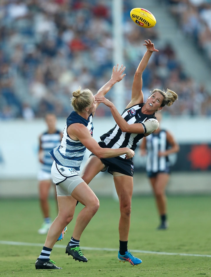 AFLW 2019 Rd 01 - Geelong v Collingwood Erica Fowler competes in the ruck against Geelong in round one of the 2019 AFLW season - AFLW,Collingwood Magpies
