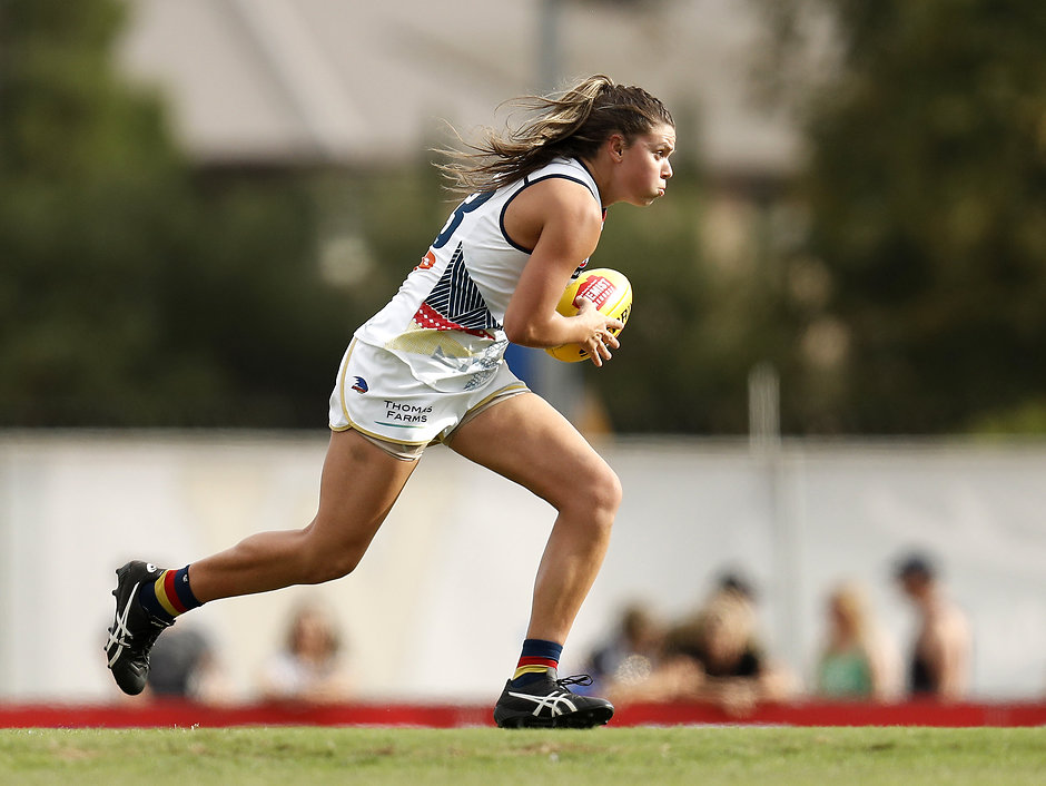 AFLW 2019 Round 05 - North Mebourne v Adelaide MELBOURNE, AUSTRALIA - MARCH 03: Anne Hatchard of the Crows runs with the ball during the 2019 NAB AFLW Round 05 match between the North Melbourne Tasmanian Kangaroos and the Adelaide Crows at Chirnside Park on March 03, 2019 in Melbourne, Australia. (Photo by Michael Willson/AFL Media)