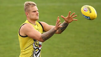 Out-of-favour Tiger, star Giant headline free agents list