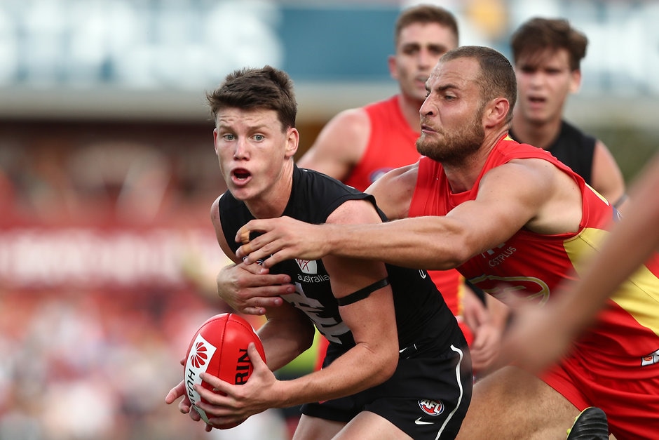 AFL 2019 Round 04 - Gold Coast v Carlton Rising star Sam Walsh in the thick of it during the Blues' clash with the Suns - AFL,Contracts,Carlton Blues,Sam Walsh,Exclusive,Tag-Exclusive