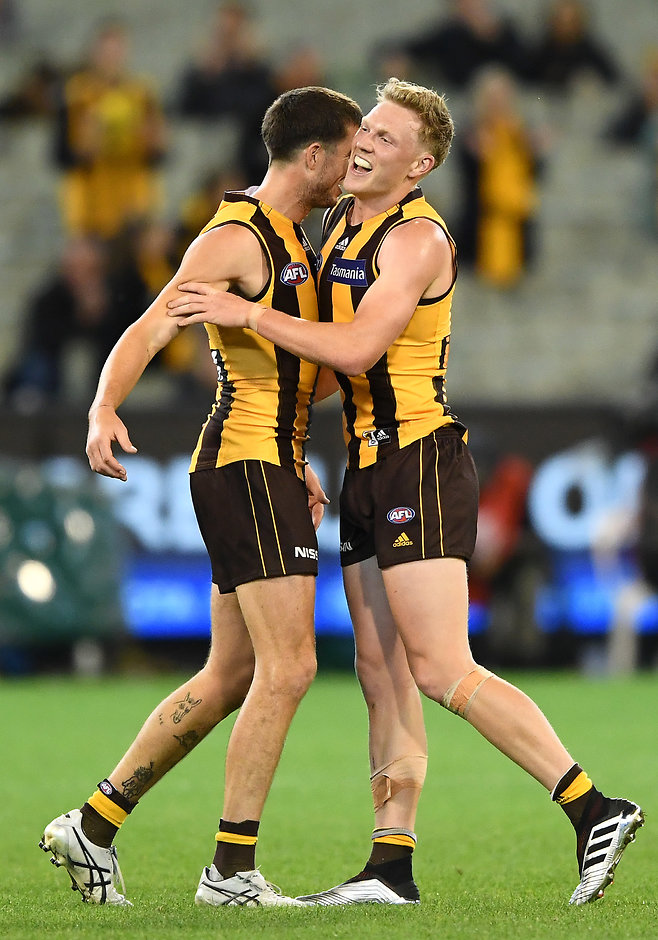 AFL 2019 Round 08 - Hawthorn v GWS MELBOURNE, AUSTRALIA - MAY 12: Ben Stratton and James Sicily of the Hawks celebrate a goal during the round eight AFL match between the Hawthorn Hawks and the Greater Western Sydney Giants at Melbourne Cricket Ground on May 12, 2019 in Melbourne, Australia. (Photo by Quinn Rooney/Getty Images)
